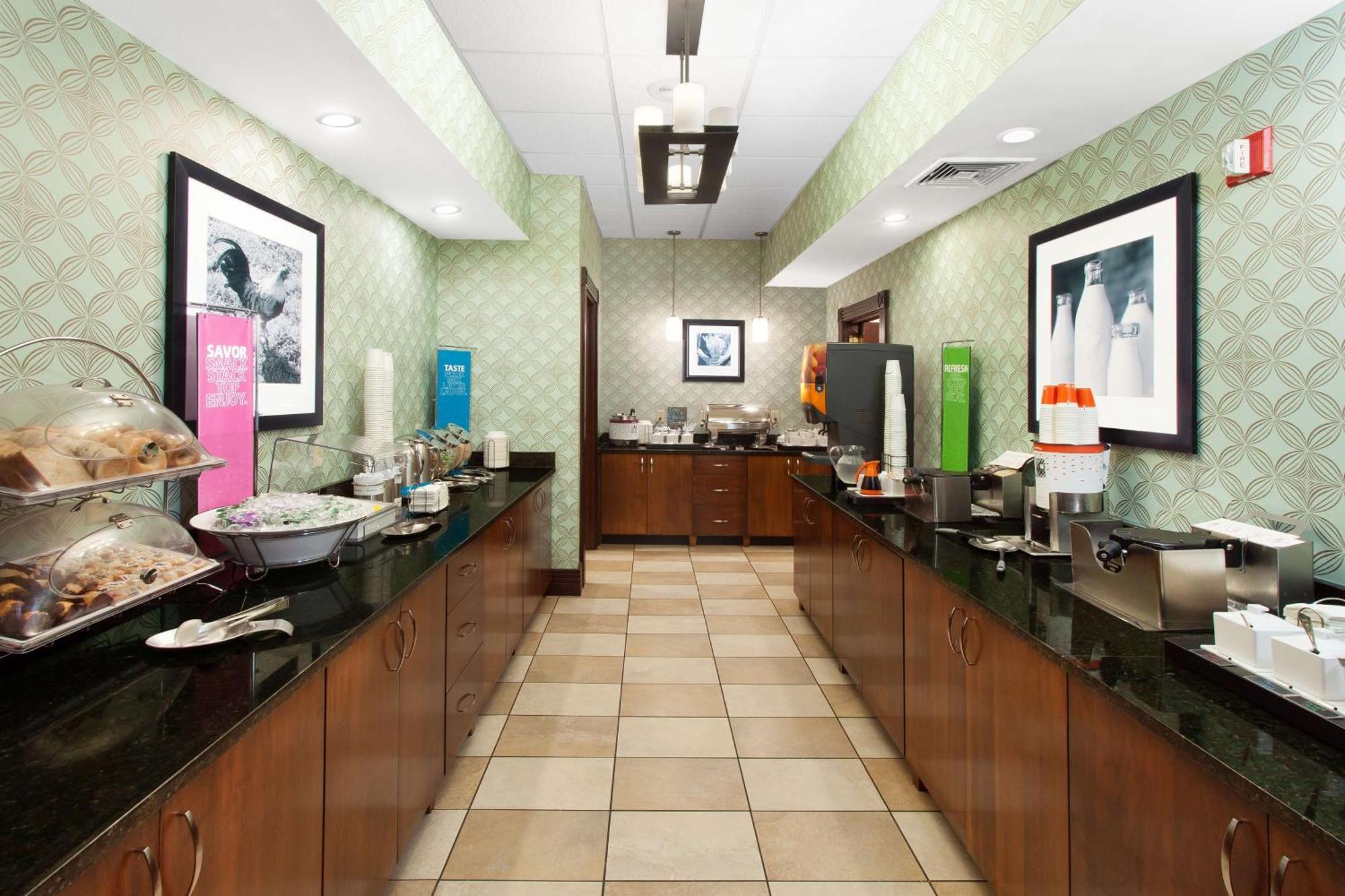 Hampton Inn Birch Run Extérieur photo